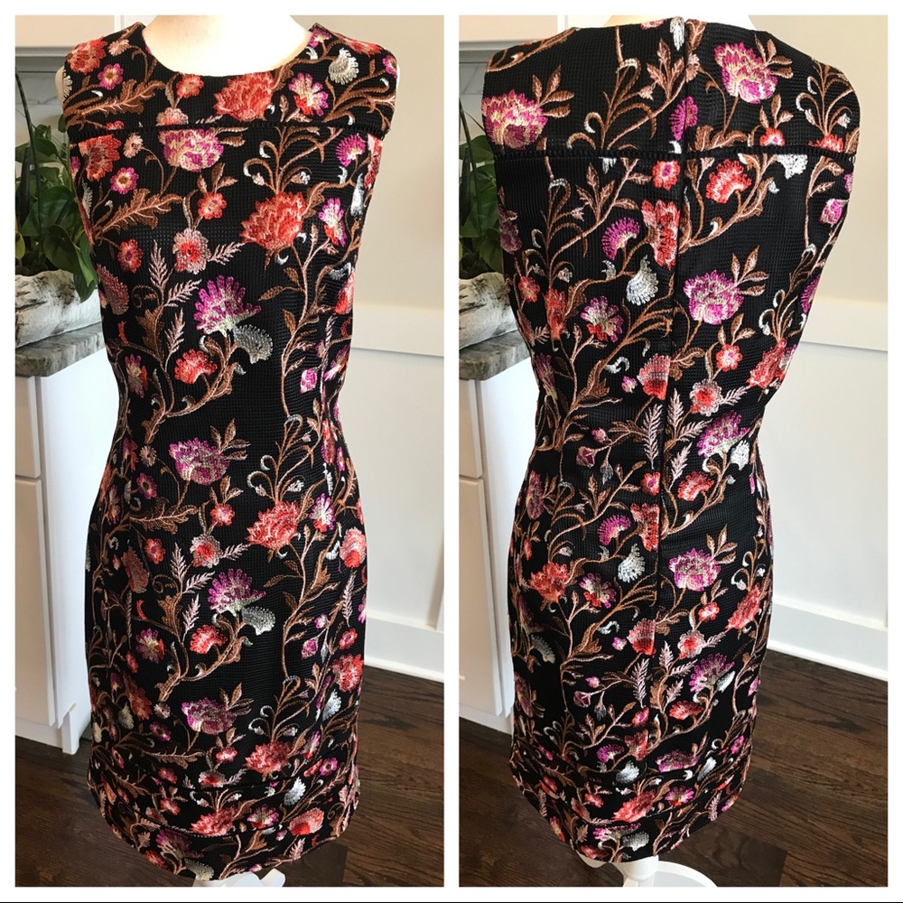 💐WHBM floral embroidered sheath dress💐